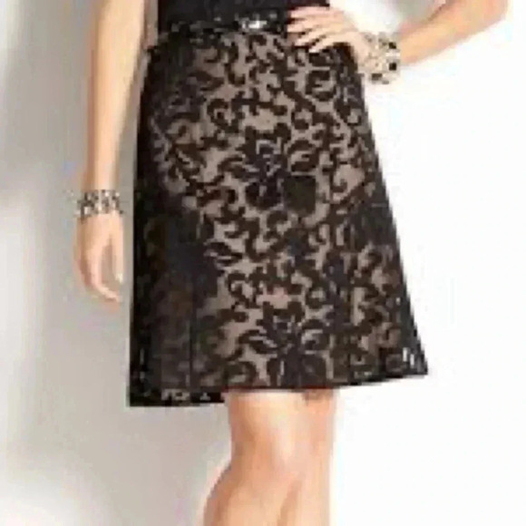 Ann Taylor Women’s Black & Tan Floral Lace Overlay Formal Skirt Size 12 - Picture 1 of 5